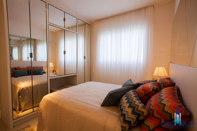 Imagem Apartamento com 3 Quartos à Venda, 128 m² em Centro - Balneário Camboriú Imagem Apartamento com 3 Quartos à Venda, 128 m² em Centro - Balneário Camboriú