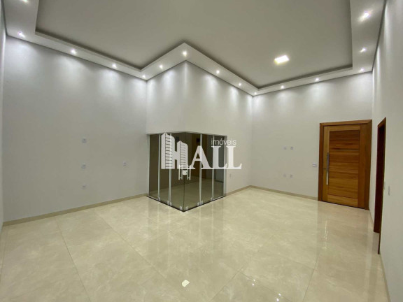 Casa com 3 Quartos à Venda, 130 m² em Centro - Bady Bassitt