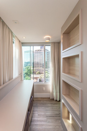 Imagem Imóvel com 4 Quartos à Venda, 216 m² em Petrópolis - Porto Alegre