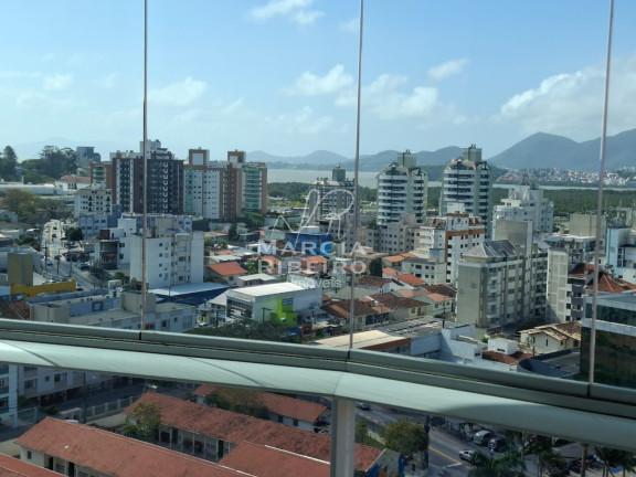 Imagem Apartamento com 2 Quartos à Venda, 68 m² em Trindade - Florianópolis
