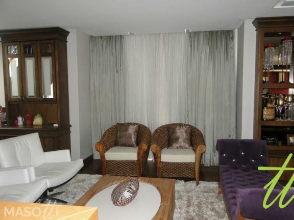 Imagem Apartamento com 4 Quartos à Venda, 282 m² em Centro - Gramado Imagem Apartamento com 4 Quartos à Venda, 282 m² em Centro - Gramado