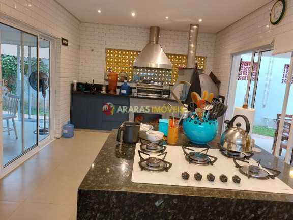 Imagem Casa com 3 Quartos à Venda, 269 m² em Indaia - Bertioga
