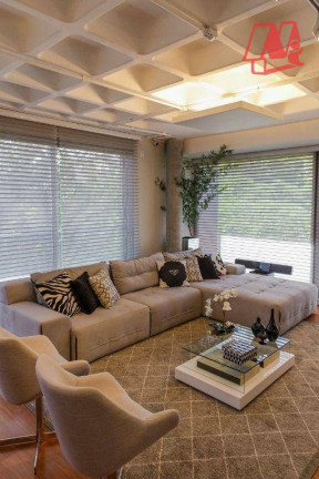 Imagem Apartamento com 3 Quartos à Venda, 131 m² em Petrópolis - Porto Alegre Imagem Apartamento com 3 Quartos à Venda, 131 m² em Petrópolis - Porto Alegre