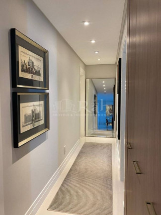 Apartamento com 3 Quartos à Venda, 297 m² em Centro - Balneário Camboriú