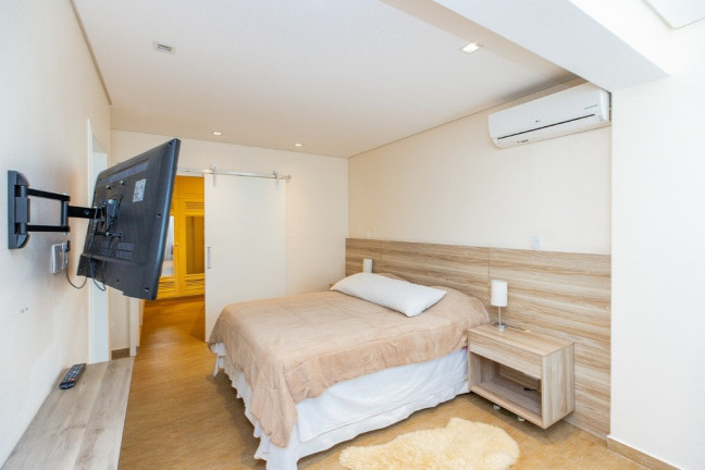 Imagem Casa com 4 Quartos à Venda, 390 m² em Vila Ipojuca - São Paulo Imagem Casa com 4 Quartos à Venda, 390 m² em Vila Ipojuca - São Paulo