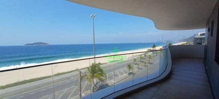 Imagem Apartamento com 3 Quartos à Venda, 130 m² em Piratininga - Niterói