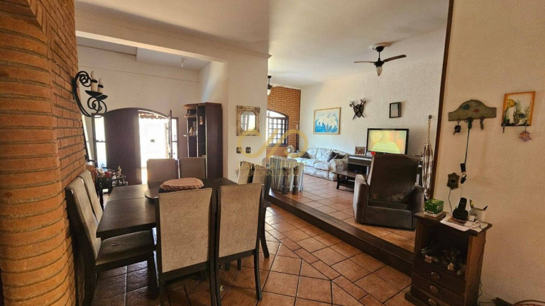 Imagem Casa com 3 Quartos à Venda, 166 m² em Canto Do Forte - Praia Grande Imagem Casa com 3 Quartos à Venda, 166 m² em Canto Do Forte - Praia Grande