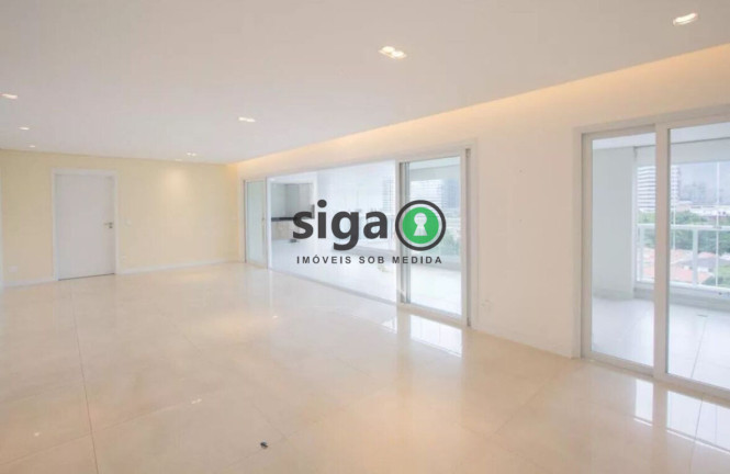 Apartamento com 3 Quartos à Venda, 250 m² em Brooklin - São Paulo