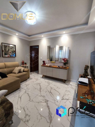 Imagem Casa com 2 Quartos à Venda, 147 m² em Residencial E Comercial Palmares - Ribeirão Preto Imagem Casa com 2 Quartos à Venda, 147 m² em Residencial E Comercial Palmares - Ribeirão Preto