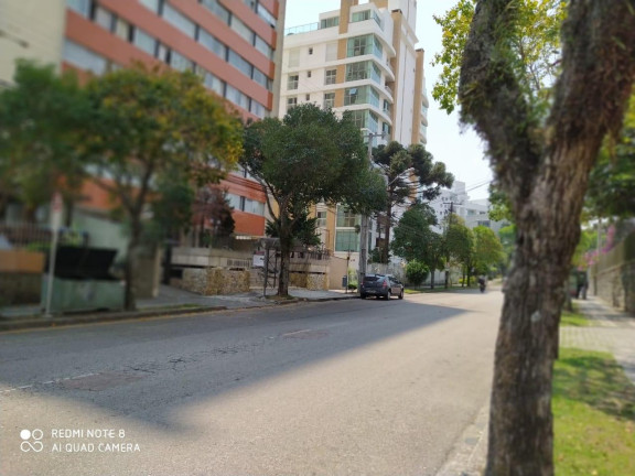 Imagem Apartamento com 3 Quartos à Venda, 110 m² em Centro - Curitiba