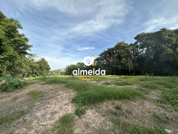 Terreno à Venda, 1.760 m² em Nossa Senhora De Lourdes - Santa Maria