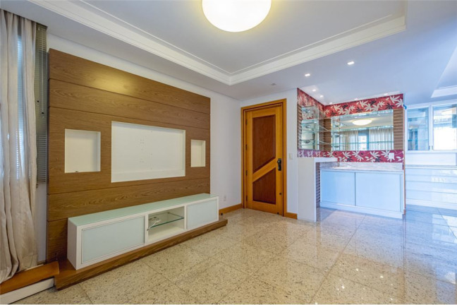 Imagem Imóvel com 3 Quartos à Venda,  em Centro - Florianópolis