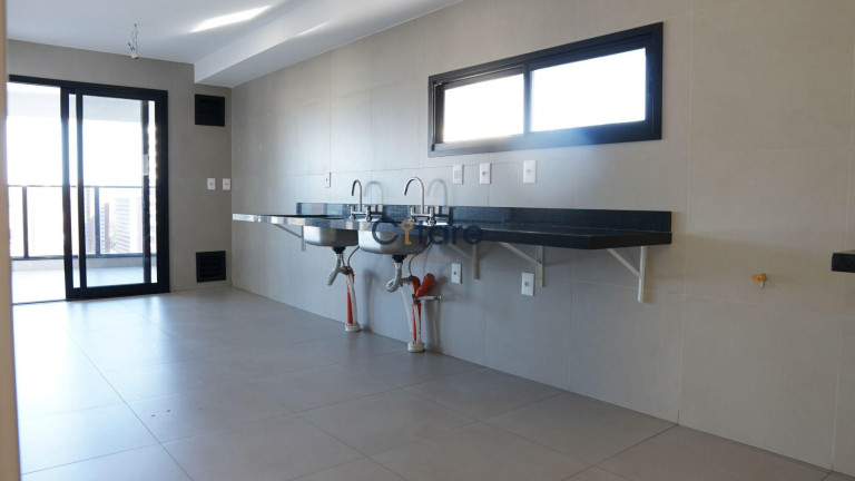 Imagem Apartamento com 4 Quartos à Venda, em Meireles - Fortaleza Imagem Apartamento com 4 Quartos à Venda, em Meireles - Fortaleza