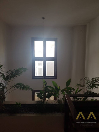 Imagem Casa com 4 Quartos à Venda, 363 m² em Alphaville - Santana De Parnaíba Imagem Casa com 4 Quartos à Venda, 363 m² em Alphaville - Santana De Parnaíba