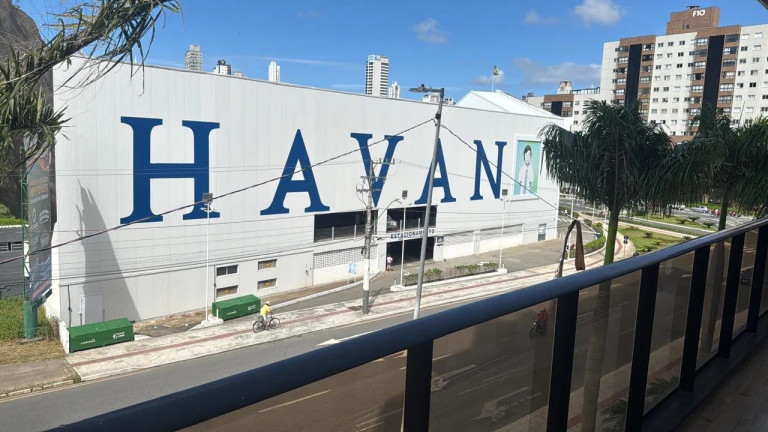 Imagem Apartamento com 2 Quartos à Venda, 84 m² em Estados - Balneário Camboriú
