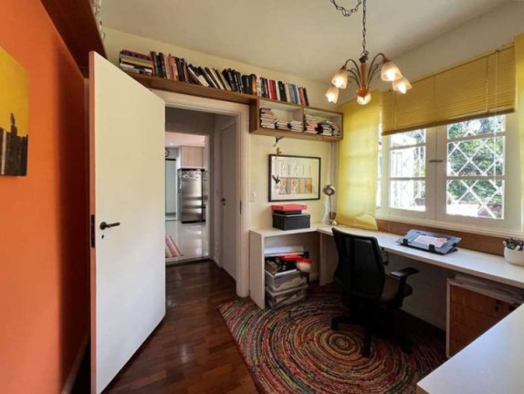 Imagem Casa com 6 Quartos à Venda, 804 m² em Chácara Granja Velha - Carapicuíba