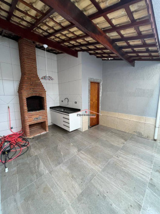 Imagem Casa com 3 Quartos à Venda, 123 m² em Maracanã - Praia Grande Imagem Casa com 3 Quartos à Venda, 123 m² em Maracanã - Praia Grande
