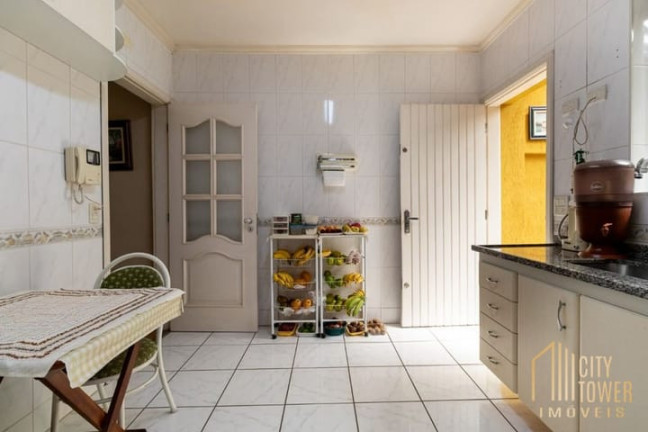Imagem Casa com 2 Quartos à Venda, 143 m² em Cerqueira César - São Paulo