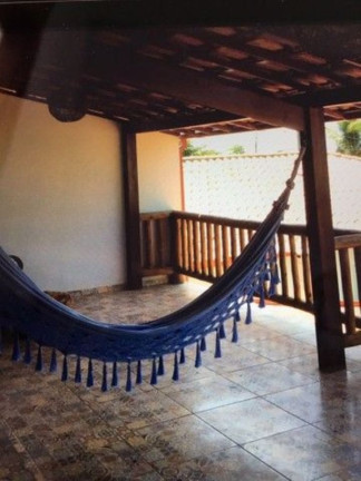 Imagem Casa com 3 Quartos à Venda, 267 m² em Centro - Santa Cruz Cabrália