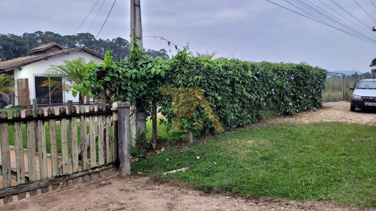 Imagem Terreno à Venda, 80 m² em Araçatuba - Imbituba Imagem Terreno à Venda, 80 m² em Araçatuba - Imbituba