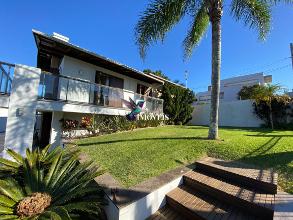 Imagem Casa com 4 Quartos à Venda, 204 m² em Centenário - Torres