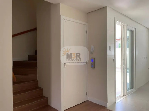 Imagem Casa com 3 Quartos à Venda, 143 m² em Vila Suzana - Canela Imagem Casa com 3 Quartos à Venda, 143 m² em Vila Suzana - Canela