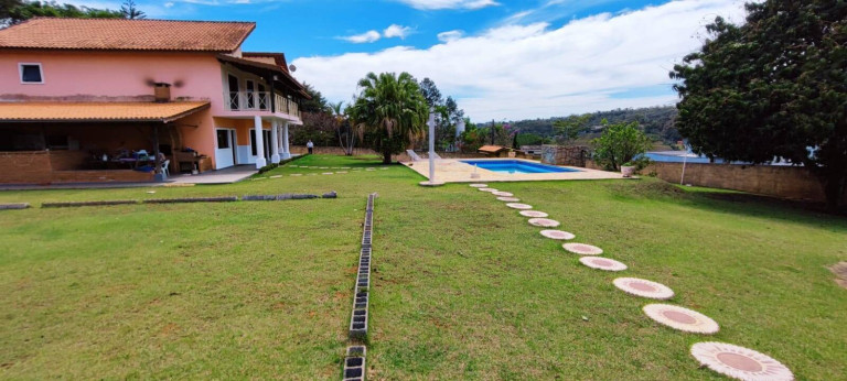 Imagem Casa com 8 Quartos à Venda, 2.000 m² em Jardim Estância Brasil - Atibaia
