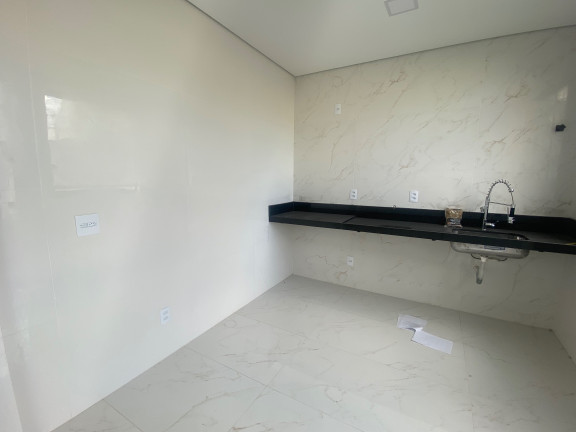 Imagem Casa com 3 Quartos à Venda, 170 m² em Parque Xangri-lá - Contagem