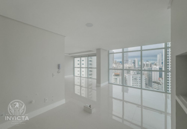 Apartamento com 4 Quartos à Venda, 146 m² em Centro - Balneário Camboriú
