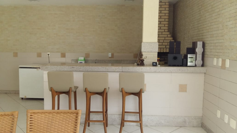 Imagem Casa com 4 Quartos à Venda, 400 m² em Buraquinho - Lauro De Freitas