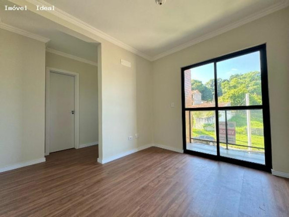 Imagem Casa com 3 Quartos à Venda, 126 m² em Uberaba - Curitiba Imagem Casa com 3 Quartos à Venda, 126 m² em Uberaba - Curitiba