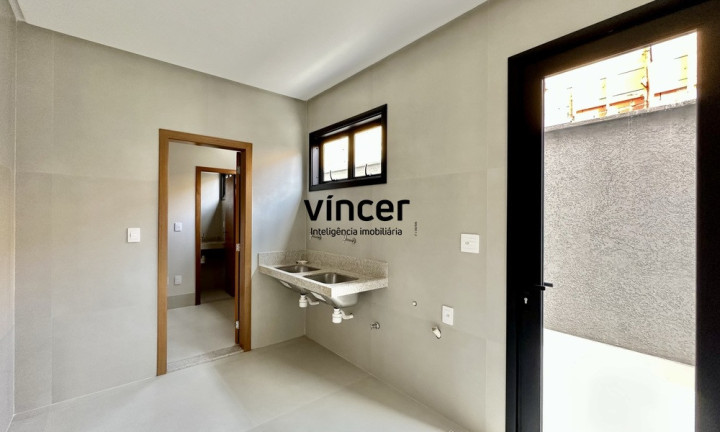 Imagem Casa com 5 Quartos à Venda, 470 m² em Residencial Alphaville Flamboyant - Goiânia