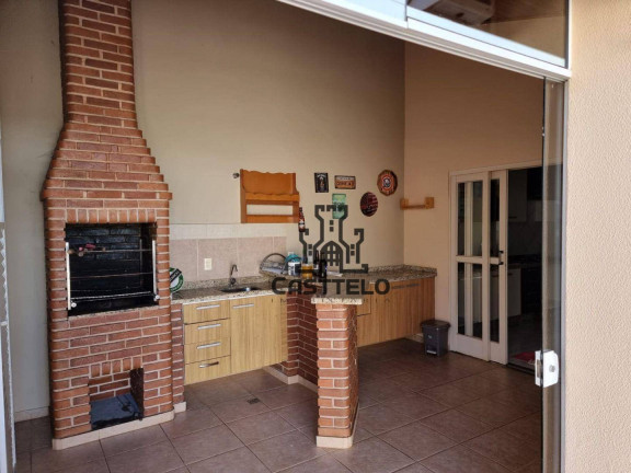 Imagem Casa com 4 Quartos à Venda, 190 m² em Residencial Havana - Londrina