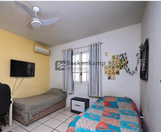 Casa com 3 Quartos à Venda, 179 m² em Village Santa Helena - Volta Redonda