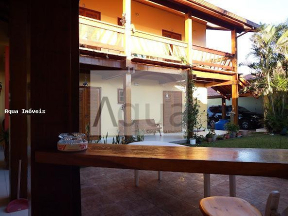 Imagem Casa com 5 Quartos à Venda, 420 m² em Centro - Peruíbe Imagem Casa com 5 Quartos à Venda, 420 m² em Centro - Peruíbe
