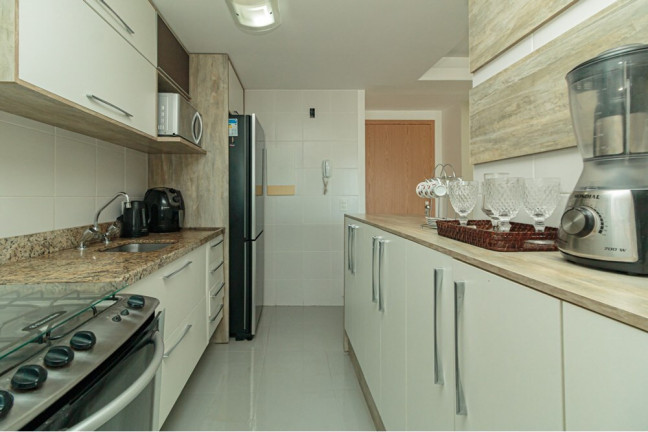 Imagem Apartamento com 2 Quartos à Venda, 69 m² em Passo Da Areia - Porto Alegre Imagem Apartamento com 2 Quartos à Venda, 69 m² em Passo Da Areia - Porto Alegre
