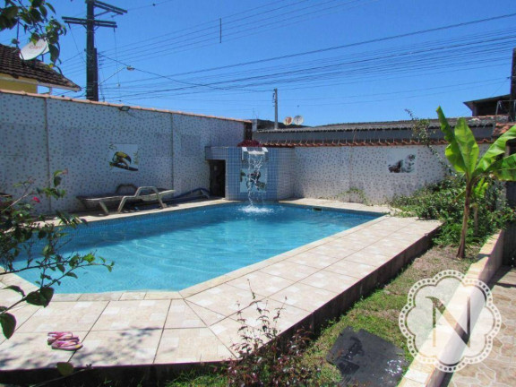 Casa com 4 Quartos à Venda, 230 m² em Belas Artes - Itanhaém