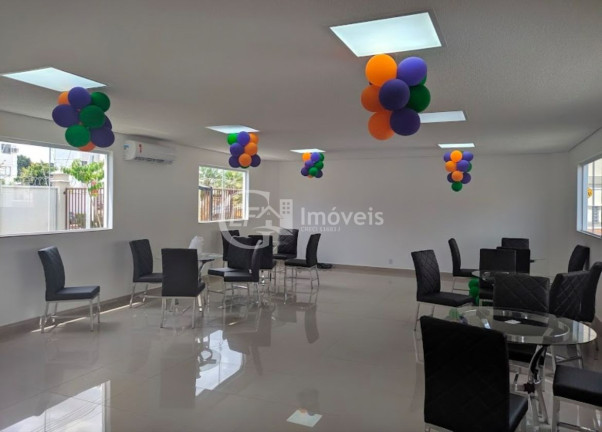 Imagem Imóvel com 2 Quartos à Venda, 43 m² em Tiradentes - Campo Grande