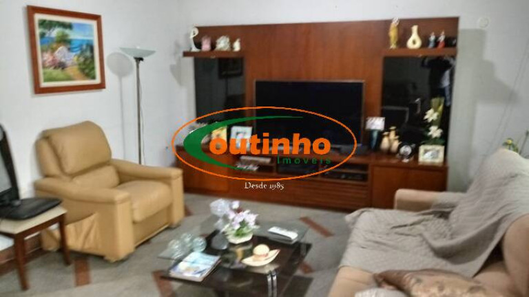 Casa com 5 Quartos à Venda, 478 m² em Vila Isabel - Rio De Janeiro