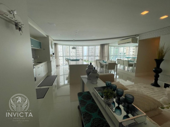 Imagem Apartamento com 3 Quartos à Venda, 128 m² em Centro - Balneário Camboriú Imagem Apartamento com 3 Quartos à Venda, 128 m² em Centro - Balneário Camboriú