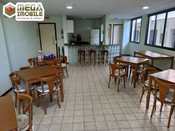 Imagem Apartamento com 2 Quartos à Venda, 77 m² em Centro - Florianópolis Imagem Apartamento com 2 Quartos à Venda, 77 m² em Centro - Florianópolis