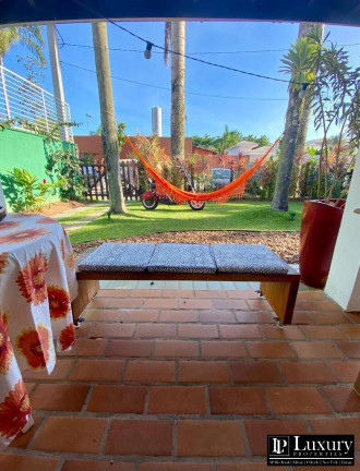 Imagem Casa de Condomínio com 4 Quartos à Venda, em Baleia - São Sebastião Imagem Casa de Condomínio com 4 Quartos à Venda, em Baleia - São Sebastião