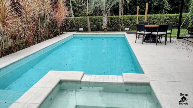 Imagem Casa com 6 Quartos à Venda, em Riviera - Bertioga Imagem Casa com 6 Quartos à Venda, em Riviera - Bertioga