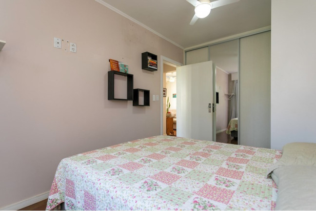 Imagem Apartamento com 2 Quartos à Venda, 68 m² em Higienópolis - Porto Alegre Imagem Apartamento com 2 Quartos à Venda, 68 m² em Higienópolis - Porto Alegre