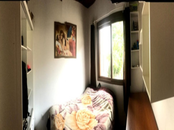 Imagem Casa com 3 Quartos à Venda, 92 m² em Vila Ipiranga - Porto Alegre Imagem Casa com 3 Quartos à Venda, 92 m² em Vila Ipiranga - Porto Alegre