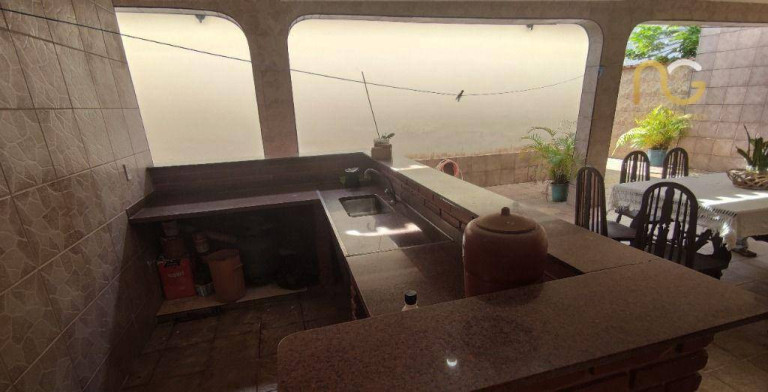 Imagem Casa com 4 Quartos à Venda, 264 m² em Balneário Flórida - Praia Grande Imagem Casa com 4 Quartos à Venda, 264 m² em Balneário Flórida - Praia Grande