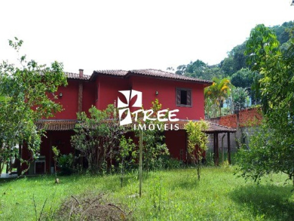 Sobrado com 3 Quartos à Venda, 147 m² em Chácaras Copaco - Arujá