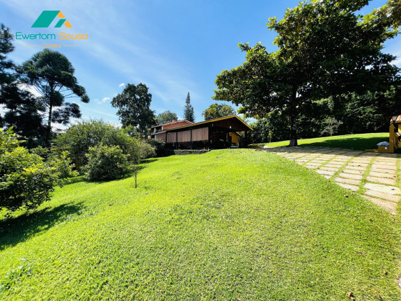Imagem Imóvel com 6 Quartos à Venda, 1.500 m² em Centro - Piracaia