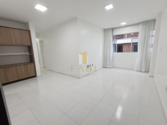 Imagem Apartamento com 3 Quartos à Venda, 95 m² em Cabo Branco - João Pessoa