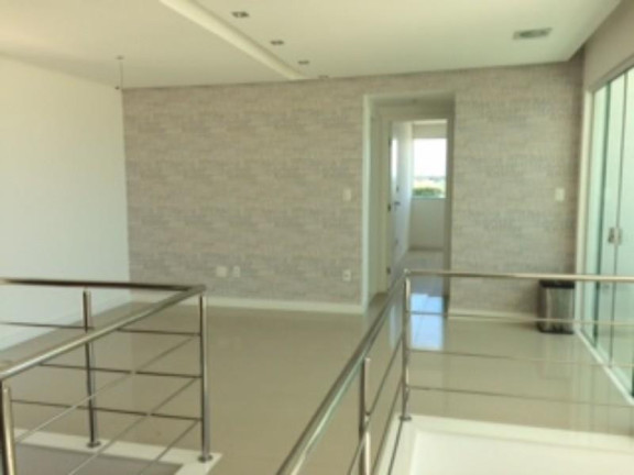 Imagem Casa à Venda, em Centro - Camaçari Imagem Casa à Venda, em Centro - Camaçari